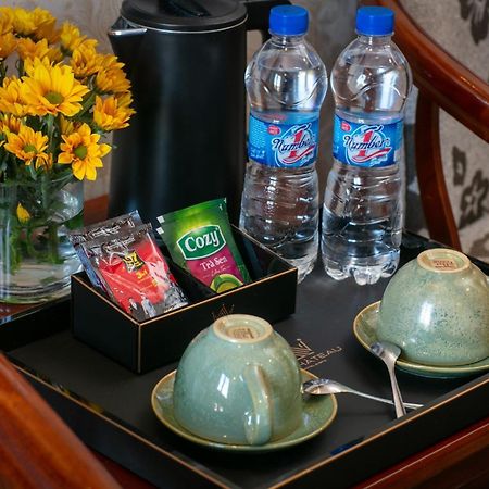 Delica Premium Hotel Hanoi Exterior foto
