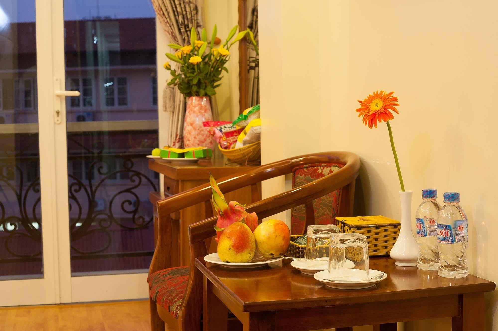 Delica Premium Hotel Hanoi Exterior foto